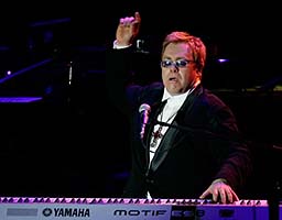 200-elton.jpg