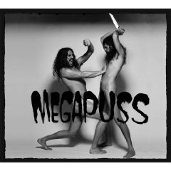 Megapuss: Surfing