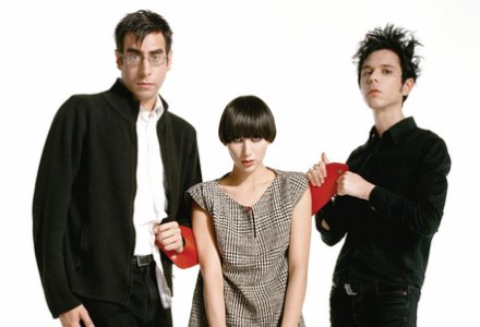yeah_yeah_yeahs_at_work_on_new_album_440x300 Yeah Yeah Yeahs