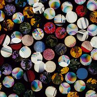 200px-four_tet_-_there_is_love_in_you_cd
